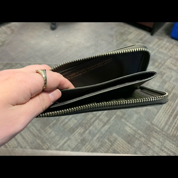 Matt & Nat Wallet - Picture 3 of 3